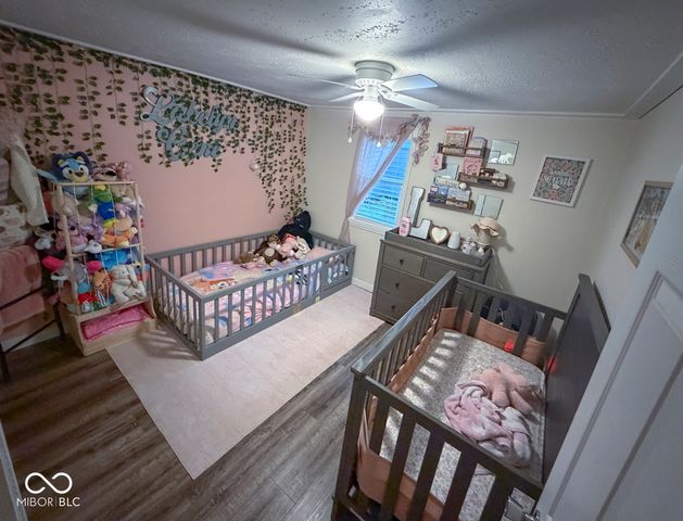 5537 N Clover Bush Drive, Fairland, IN 46126