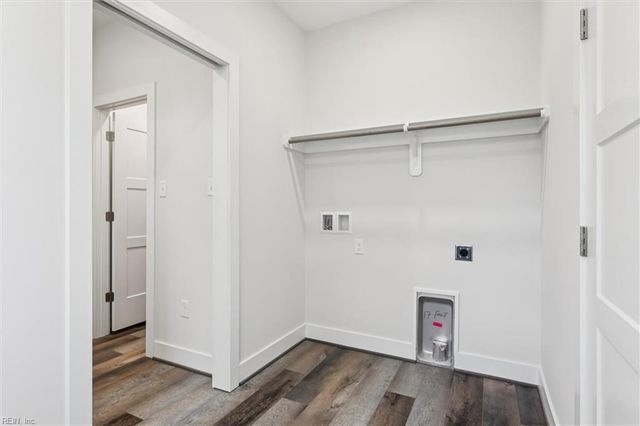 100 Tequesta Trl, Yorktown, VA 23693