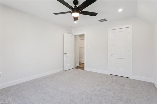 100 Tequesta Trl, Yorktown, VA 23693