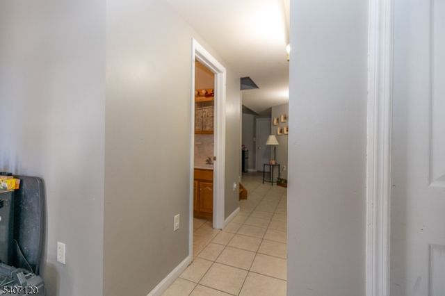 310 1St Ave, Elizabeth City, NJ 07206