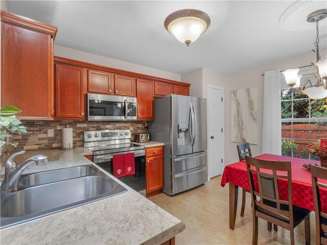 257 Lossie Lane, Mcdonough, GA 30253