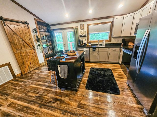210 Hedden Road, Murphy, NC 28906