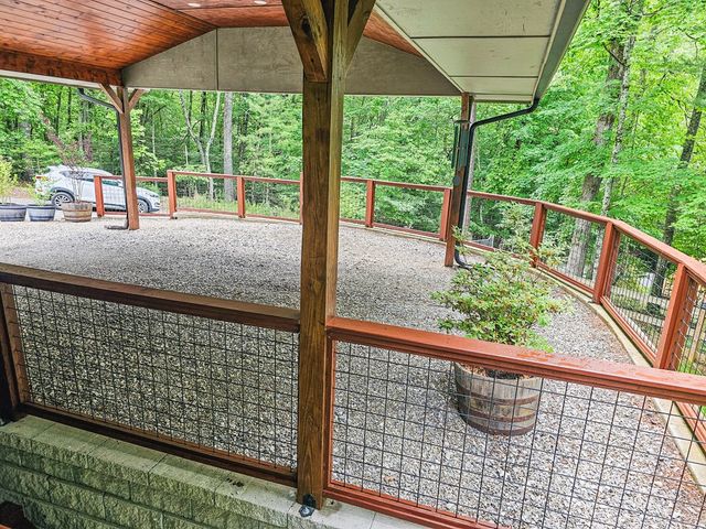 210 Hedden Road, Murphy, NC 28906