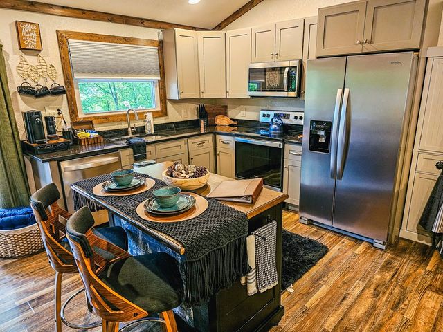 210 Hedden Road, Murphy, NC 28906