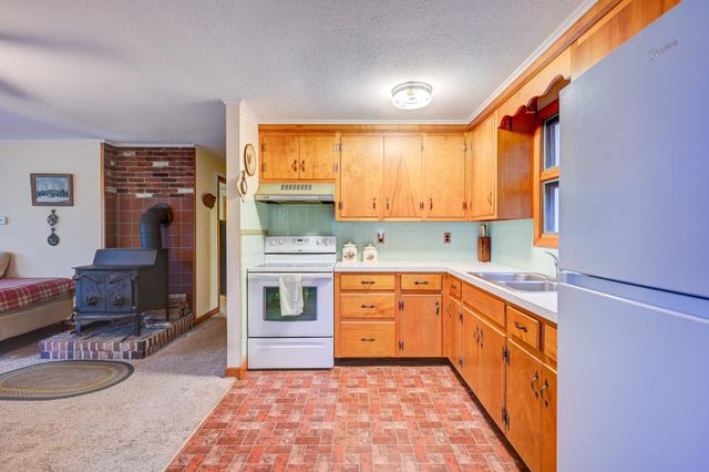 68 Eidelweiss Drive, Madison, NH 03849