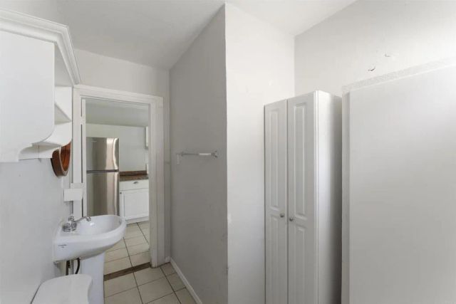 2520 L Street, San Diego, CA 92102