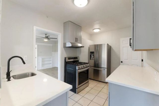 2520 L Street, San Diego, CA 92102