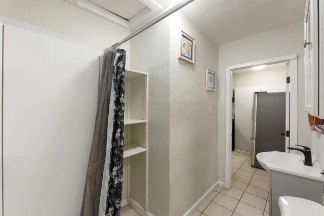 2520 L Street, San Diego, CA 92102