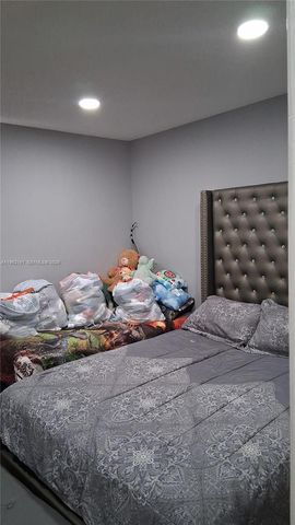 2608 W 54th Pl 203, Hialeah, FL 33016