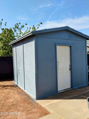 1518 W BECK Lane, Phoenix, AZ 85023