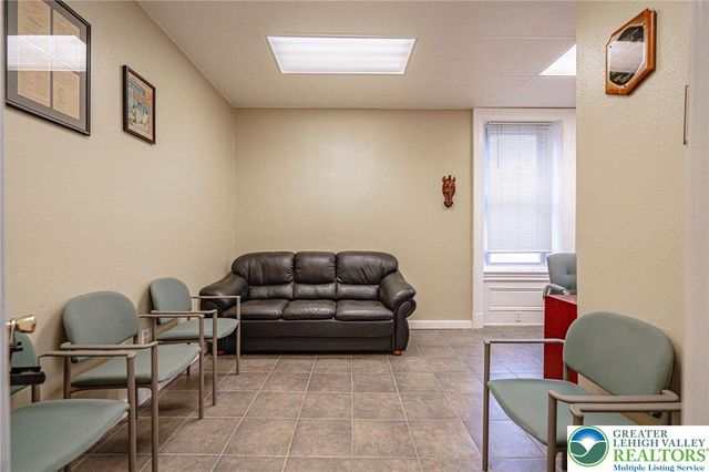 135 North 5th Street, Allentown City, PA 18102