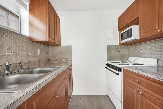 8295 NE Miami Court 4, Miami, FL 33138