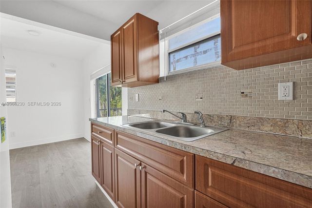 8295 NE Miami Court 4, Miami, FL 33138