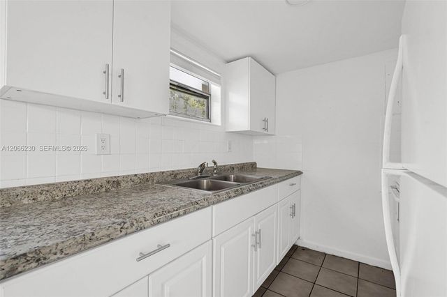 8295 NE Miami Court 4, Miami, FL 33138