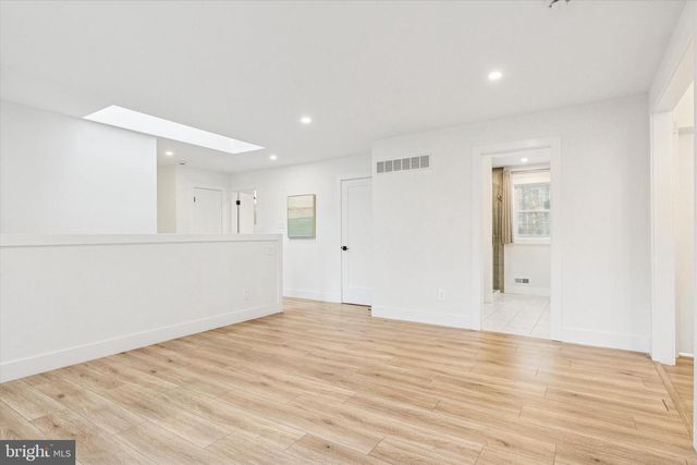 227 AUTUMN DR, Exton, PA 19341