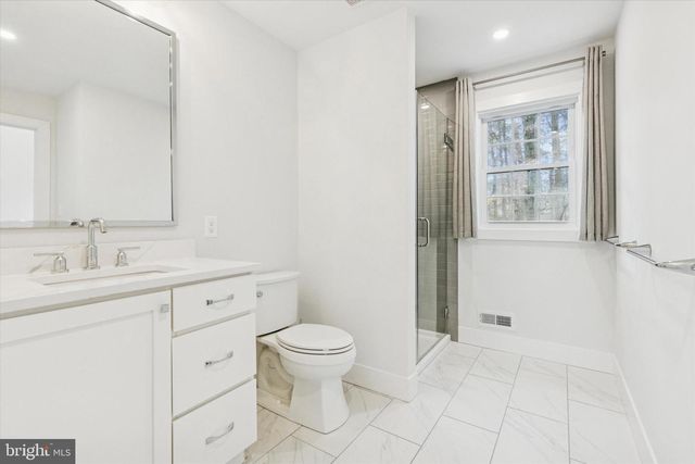 227 AUTUMN DR, Exton, PA 19341