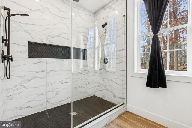 227 AUTUMN DR, Exton, PA 19341