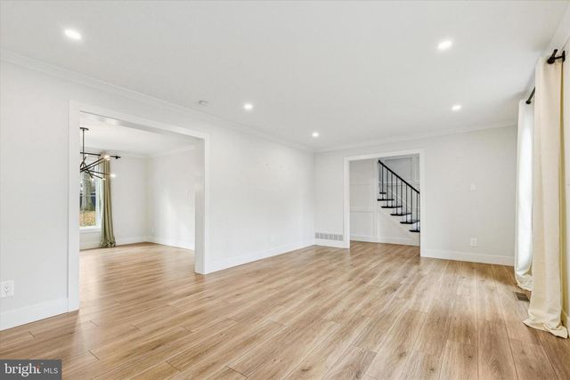 227 AUTUMN DR, Exton, PA 19341