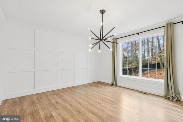 227 AUTUMN DR, Exton, PA 19341