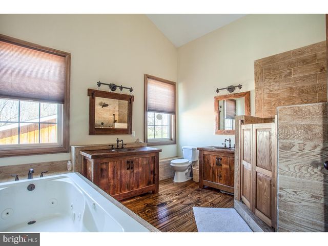 2103 STREET RD, New Hope, PA 18938