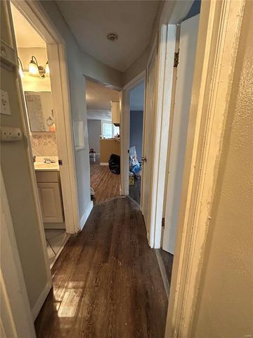 6371 Sherry Ave, Jennings, MO 63136