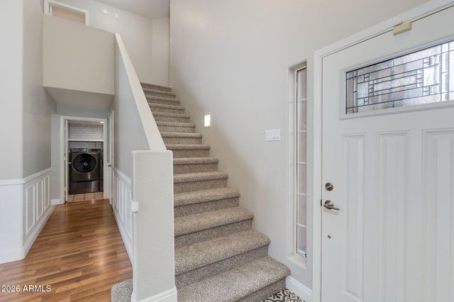 17433 N 46TH Place, Phoenix, AZ 85032