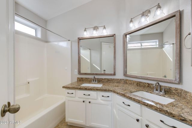 17433 N 46TH Place, Phoenix, AZ 85032