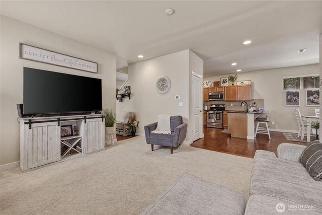 5200 54th Avenue SE, Lacey, WA 98503