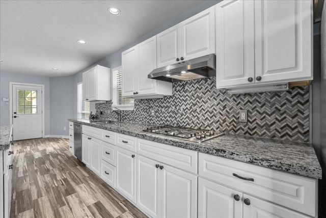 2112 Indian Blanket Drive, League City, TX 77573