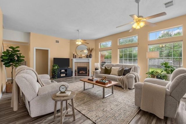 2112 Indian Blanket Drive, League City, TX 77573