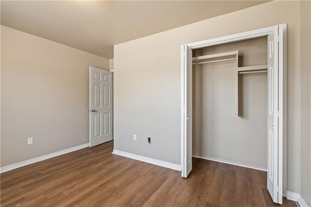2910 Dawn Court C, Siloam Springs, AR 72761