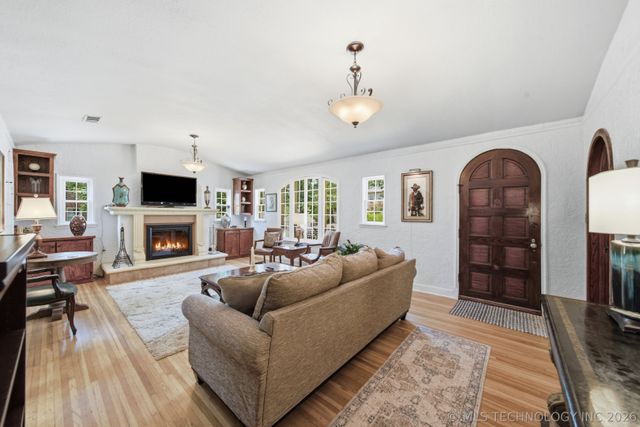 116 E 26th Street, Tulsa, OK 74103