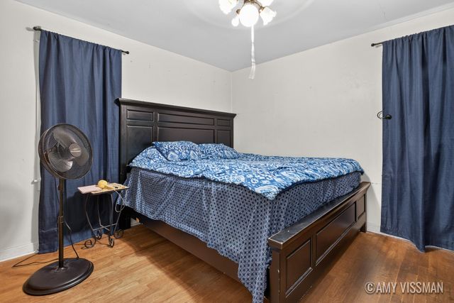 196 E 34th Street, Holland City, MI 49423