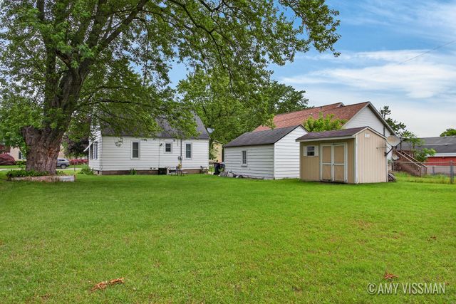 196 E 34th Street, Holland City, MI 49423