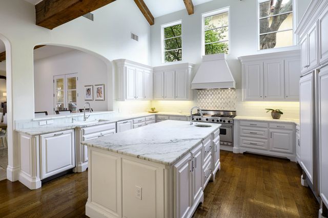 5543 Edlen Drive, Dallas, TX 75220