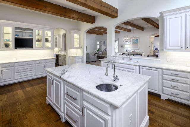 5543 Edlen Drive, Dallas, TX 75220