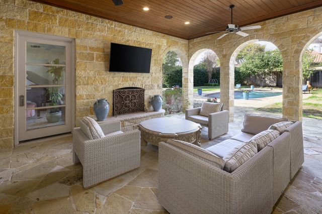 5543 Edlen Drive, Dallas, TX 75220