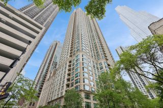 25 E Superior Street 2405, Chicago, IL 60611