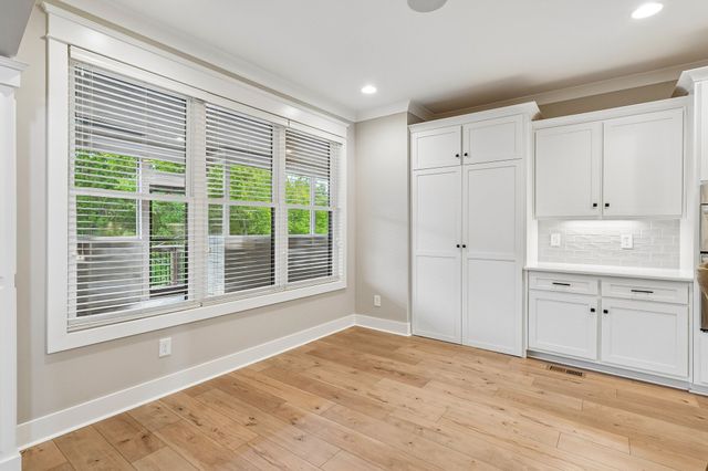 1003 Quillen Way, Lebanon, TN 37087