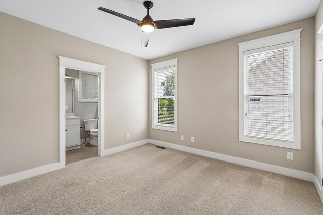 1003 Quillen Way, Lebanon, TN 37087