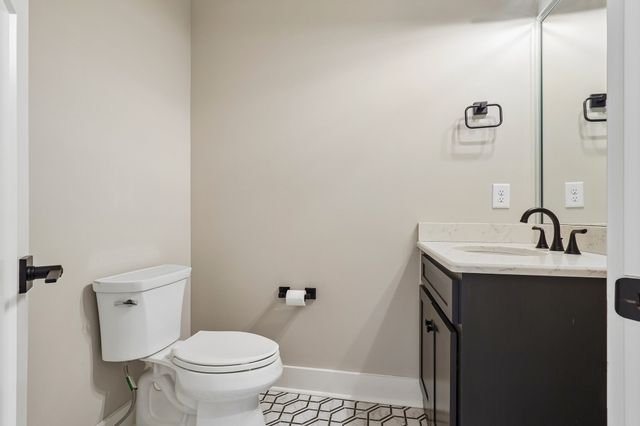 1003 Quillen Way, Lebanon, TN 37087