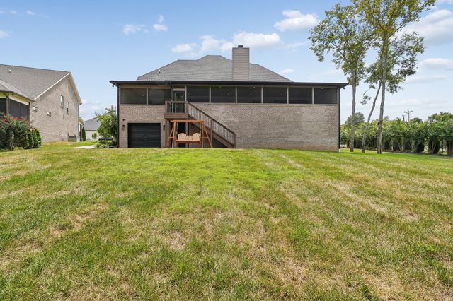 1003 Quillen Way, Lebanon, TN 37087