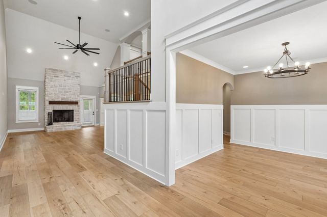 1003 Quillen Way, Lebanon, TN 37087