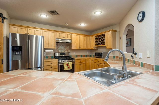 10085 Achenbach Canyon Road, Las Cruces, NM 88011