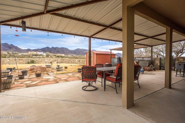 10085 Achenbach Canyon Road, Las Cruces, NM 88011