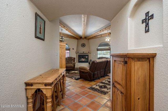 10085 Achenbach Canyon Road, Las Cruces, NM 88011