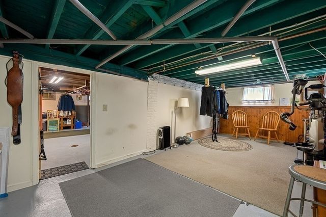 30 Draper Rd, Gardner, MA 01440