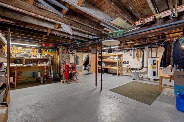 30 Draper Rd, Gardner, MA 01440