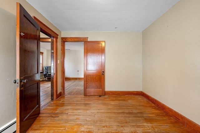 30 Draper Rd, Gardner, MA 01440