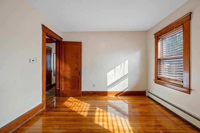 30 Draper Rd, Gardner, MA 01440